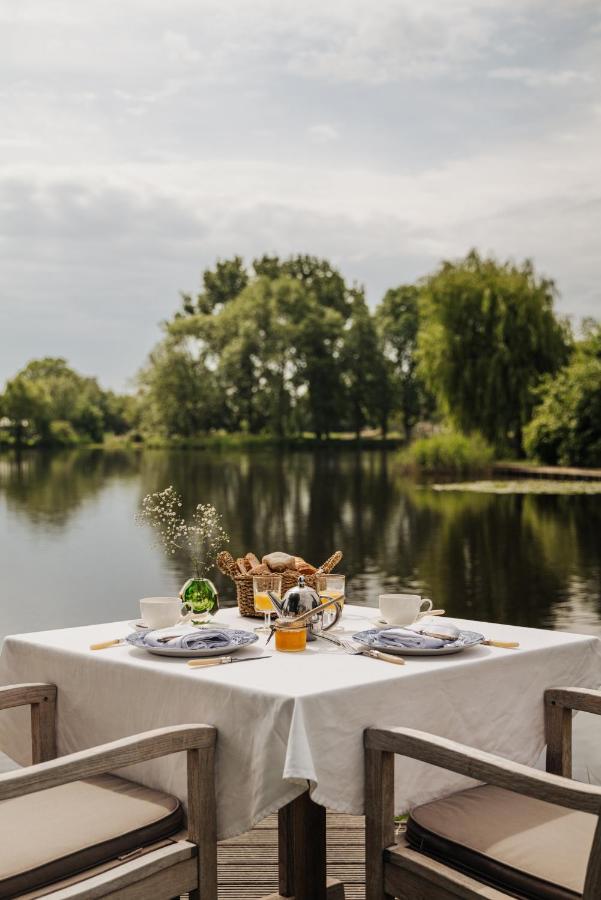 Inn On The Lake Брук-ин-Ватерланд Экстерьер фото